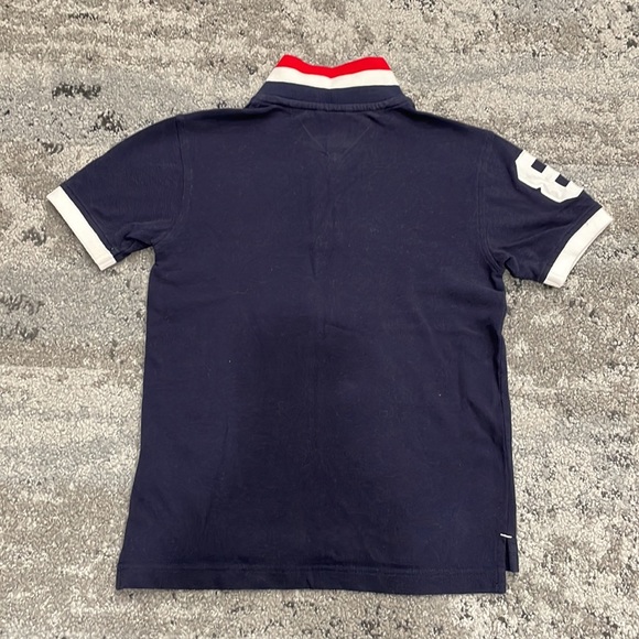 Tommy Hilfiger polo shirt. Navy blue size 8/10 - Picture 2 of 2
